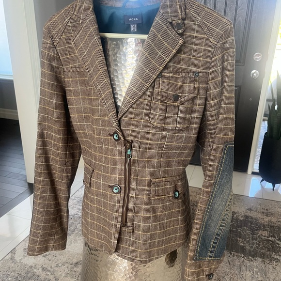 fall dressing, rich horse women’s style plaid blazer, jacket royal winter fair - Picture 16 of 16